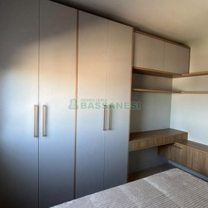 Apartamento com 53m², 2 dormitórios, 1 vaga, no bairro Colina Sorriso em Caxias do Sul para Comprar