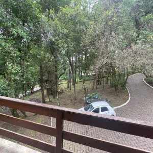Chácara com 393m², 4 dormitórios, 4 vagas, no bairro Linha 30 em Caxias do Sul para Comprar