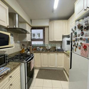 Apartamento com 217m², 3 dormitórios, 3 vagas, no bairro Exposição em Caxias do Sul para Comprar