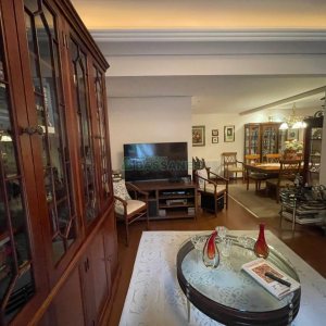 Apartamento com 217m², 3 dormitórios, 3 vagas, no bairro Exposição em Caxias do Sul para Comprar