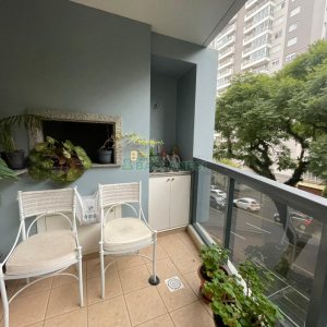 Apartamento com 217m², 3 dormitórios, 3 vagas, no bairro Exposição em Caxias do Sul para Comprar