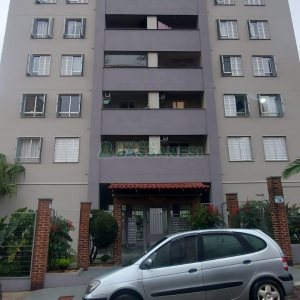 Apartamento com 85m², 2 dormitórios, 1 vaga, no bairro Nossa Senhora de Lourdes em Caxias do Sul para Comprar