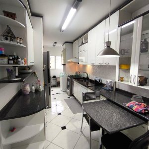 Apartamento com 85m², 2 dormitórios, 1 vaga, no bairro Nossa Senhora de Lourdes em Caxias do Sul para Comprar
