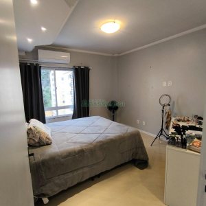 Apartamento com 85m², 2 dormitórios, 1 vaga, no bairro Nossa Senhora de Lourdes em Caxias do Sul para Comprar