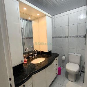 Apartamento com 85m², 2 dormitórios, 1 vaga, no bairro Nossa Senhora de Lourdes em Caxias do Sul para Comprar