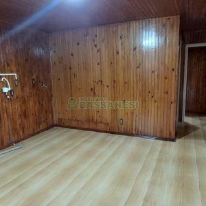 Casa com 195m², 3 dormitórios, 1 vaga, no bairro Jardim das Hortências em Caxias do Sul para Alugar