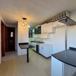 Apto Mobiliado com 45m², 2 dormitórios, no bairro Esplanada em Caxias do Sul para Alugar