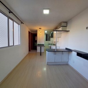 Apto Mobiliado com 45m², 2 dormitórios, no bairro Esplanada em Caxias do Sul para Alugar