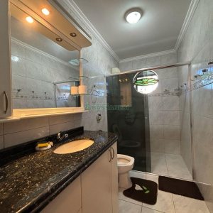 Casa Mobiliada com 190m², 3 dormitórios, 3 vagas, no bairro Cinqüentenário em Caxias do Sul para Alugar