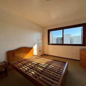 Casa Mobiliada com 190m², 3 dormitórios, 3 vagas, no bairro Cinqüentenário em Caxias do Sul para Alugar
