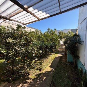 Casa Mobiliada com 190m², 3 dormitórios, 3 vagas, no bairro Cinqüentenário em Caxias do Sul para Alugar