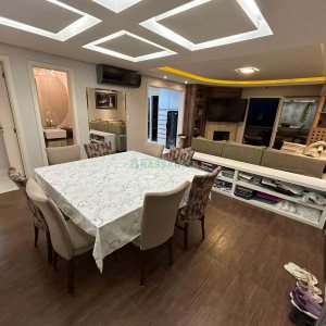 Apartamento com 160m², 3 dormitórios, 3 vagas, no bairro Jardim América em Caxias do Sul para Comprar
