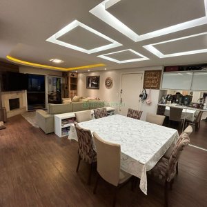Apartamento com 160m², 3 dormitórios, 3 vagas, no bairro Jardim América em Caxias do Sul para Comprar