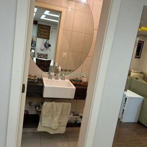 Apartamento com 160m², 3 dormitórios, 3 vagas, no bairro Jardim América em Caxias do Sul para Comprar