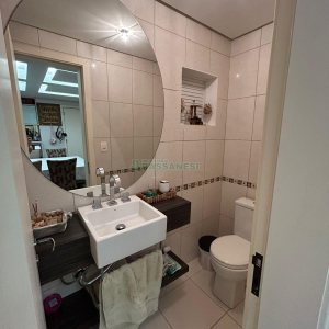 Apartamento com 160m², 3 dormitórios, 3 vagas, no bairro Jardim América em Caxias do Sul para Comprar