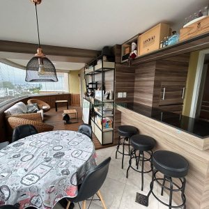 Apartamento com 160m², 3 dormitórios, 3 vagas, no bairro Jardim América em Caxias do Sul para Comprar
