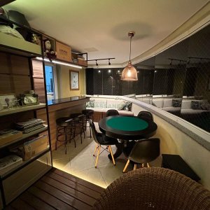 Apartamento com 160m², 3 dormitórios, 3 vagas, no bairro Jardim América em Caxias do Sul para Comprar