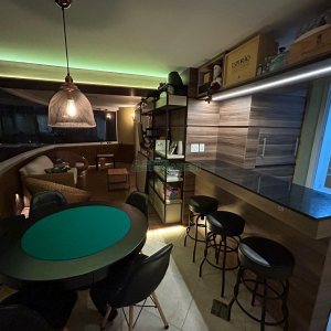 Apartamento com 160m², 3 dormitórios, 3 vagas, no bairro Jardim América em Caxias do Sul para Comprar