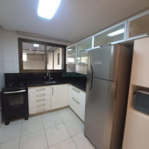 Apto Mobiliado com 95m², 2 dormitórios, 2 vagas, no bairro São Pelegrino em Caxias do Sul para Alugar