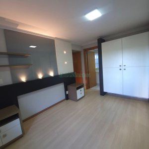 Apto Mobiliado com 95m², 2 dormitórios, 2 vagas, no bairro São Pelegrino em Caxias do Sul para Alugar