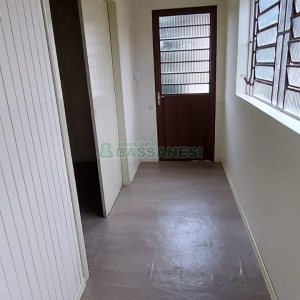 Casa com 60m², 2 dormitórios, no bairro Jardim das Hortências em Caxias do Sul para Alugar
