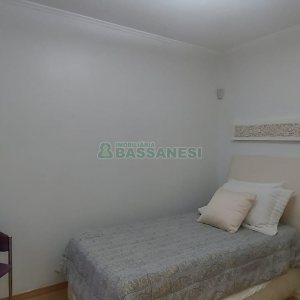 Apto Mobiliado com 120m², 2 dormitórios, 1 vaga, no bairro São Pelegrino em Caxias do Sul para Alugar