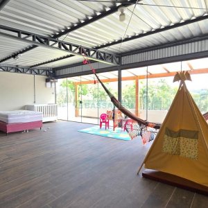 Casa com 330m², 4 dormitórios, 6 vagas, no bairro Monte Bérico em Caxias do Sul para Alugar ou Comprar