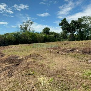 Terreno com 1000m², no bairro Monte Bérico em Caxias do Sul para Comprar