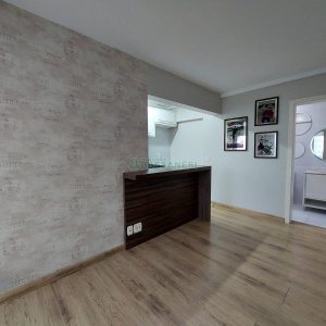 Apto Mobiliado com 60m², 1 dormitório, 1 vaga, no bairro Lourdes em Caxias do Sul para Alugar