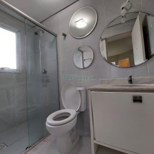 Apto Mobiliado com 60m², 1 dormitório, 1 vaga, no bairro Lourdes em Caxias do Sul para Alugar