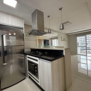 Apartamento com 72m², 2 dormitórios, 2 vagas, no bairro Pio X em Caxias do Sul para Alugar