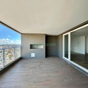 Apartamento com 154m², 3 dormitórios, 3 vagas, no bairro Madureira em Caxias do Sul para Comprar