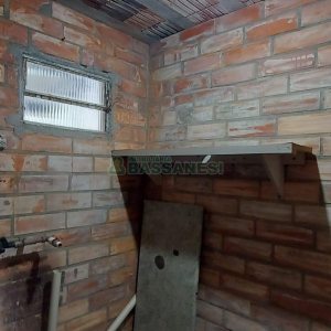 Casa com 54m², 3 dormitórios, 1 vaga, no bairro São Cristóvão em Caxias do Sul para Alugar