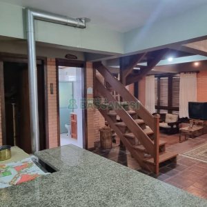 Chácara com 200m², 3 dormitórios, 1 vaga, no bairro Ana Rech em Caxias do Sul para Comprar