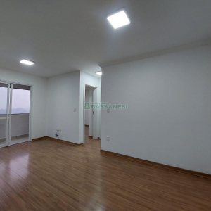 Apartamento com 57m², 2 dormitórios, 1 vaga, no bairro Santa Catarina em Caxias do Sul para Alugar