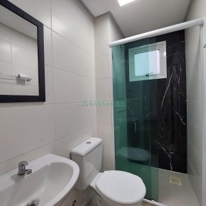 Apartamento com 57m², 2 dormitórios, 1 vaga, no bairro Santa Catarina em Caxias do Sul para Alugar