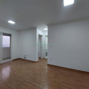 Apartamento com 57m², 2 dormitórios, 1 vaga, no bairro Santa Catarina em Caxias do Sul para Alugar