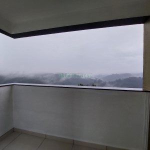 Apartamento com 57m², 2 dormitórios, 1 vaga, no bairro Santa Catarina em Caxias do Sul para Alugar