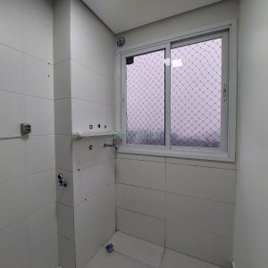 Apartamento com 57m², 2 dormitórios, 1 vaga, no bairro Santa Catarina em Caxias do Sul para Alugar