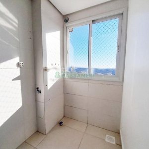 Apartamento com 57m², 2 dormitórios, 1 vaga, no bairro Santa Lúcia em Caxias do Sul para Alugar