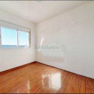Apartamento com 57m², 2 dormitórios, 1 vaga, no bairro Santa Lúcia em Caxias do Sul para Alugar