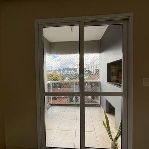Apartamento com 62m², 2 dormitórios, 1 vaga, no bairro Santa Catarina em Caxias do Sul para Alugar