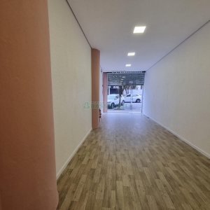 Loja com 35m², no bairro Centro em Caxias do Sul para Alugar