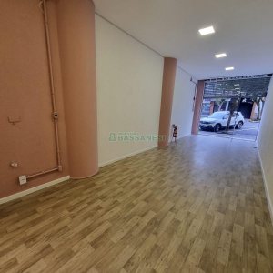 Loja com 35m², no bairro Centro em Caxias do Sul para Alugar