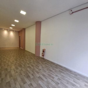Loja com 35m², no bairro Centro em Caxias do Sul para Alugar