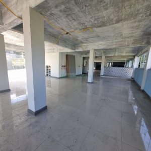 Loja com 400m², no bairro Medianeira em Caxias do Sul para Alugar