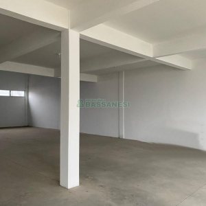 Pavilhão com 346m², no bairro Diamantino em Caxias do Sul para Alugar