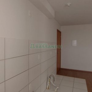 Apartamento com 55m², 2 dormitórios, no bairro Nossa Senhora do Rosário em Caxias do Sul para Alugar