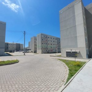 Apartamento com 52m², 2 dormitórios, 1 vaga, no bairro Desvio Rizzo em Caxias do Sul para Alugar