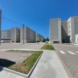 Apartamento com 52m², 2 dormitórios, 1 vaga, no bairro Desvio Rizzo em Caxias do Sul para Alugar